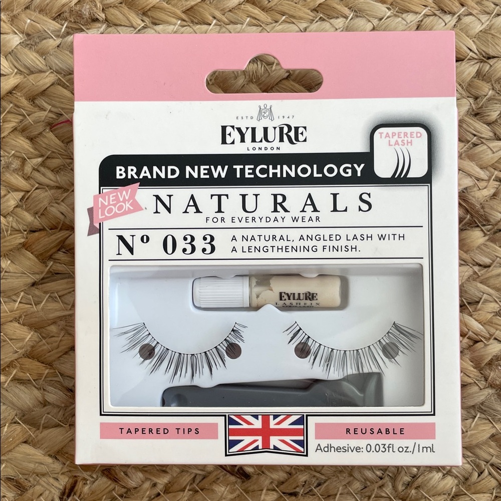 NIB Eylure London Naturals No.33 Adhesive included Lightweight Tapered Lash Tips